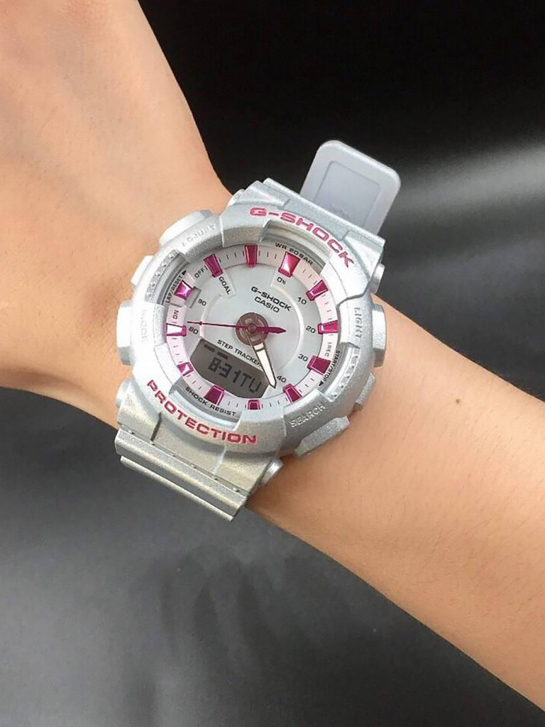 Спортивные часы CASIO G-SHOCK GMA-S130NP-8A