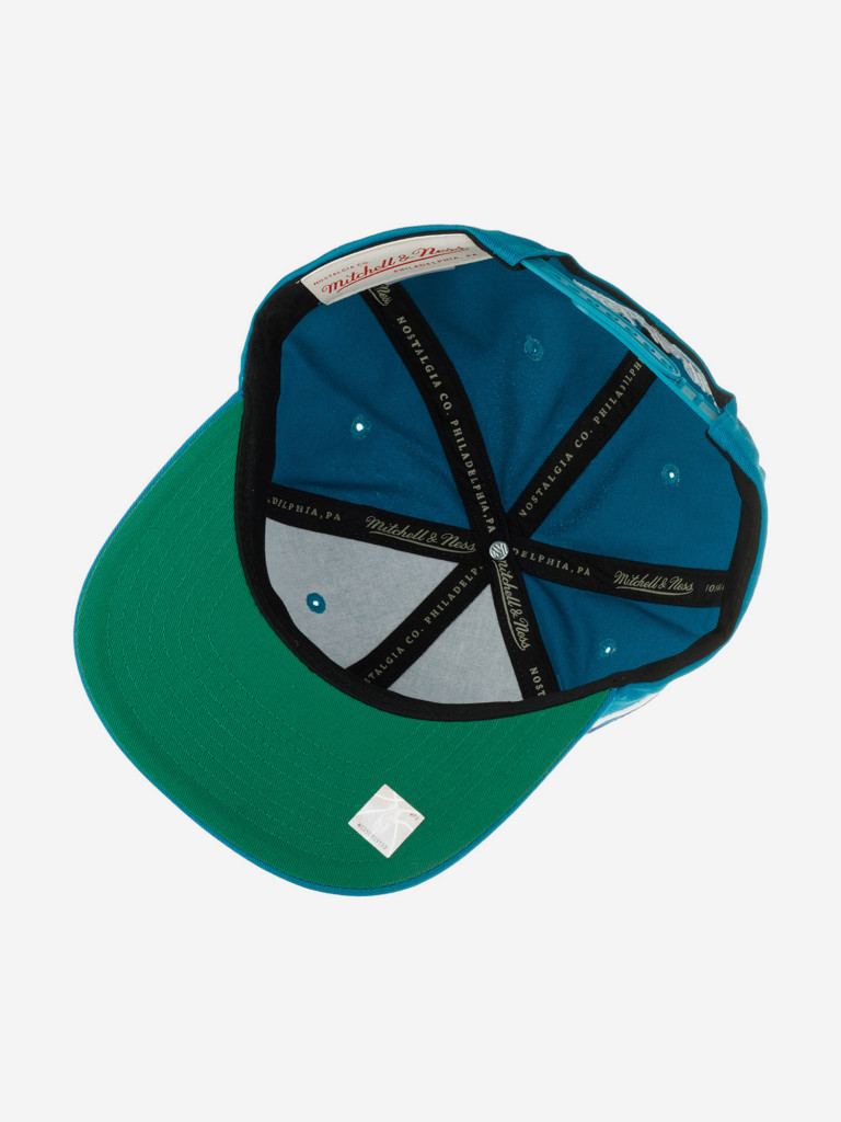 Бейсболка с прямым козырьком MITCHELL NESS 6HSSSH21229-CHOTEAL Charlotte Hornets NBA (зеленый)
