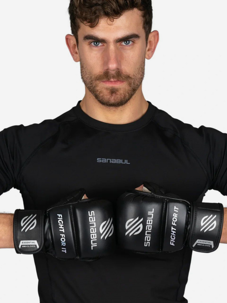 Спарринговые перчатки для ММА Sanabul Essential 7 oz