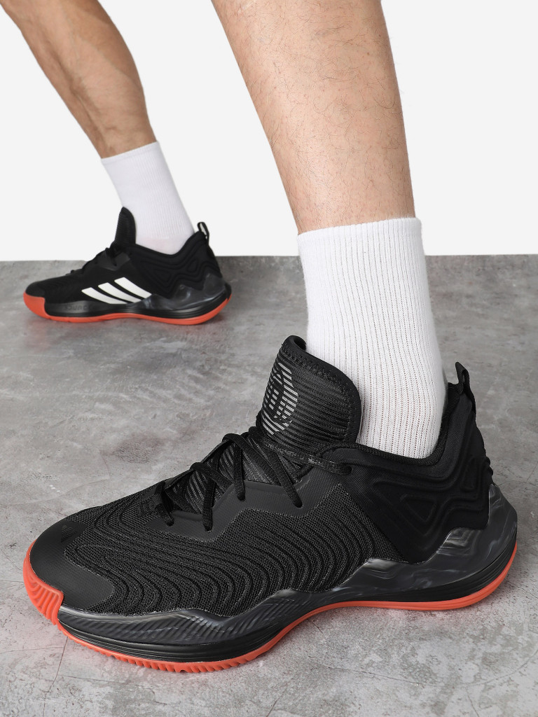 Кроссовки мужские adidas D Rose Son Of Chi Iii черный/белый/оранжевый цвет  — купить за 10919 руб. со скидкой 30 %, отзывы в интернет-магазине  Спортмастер