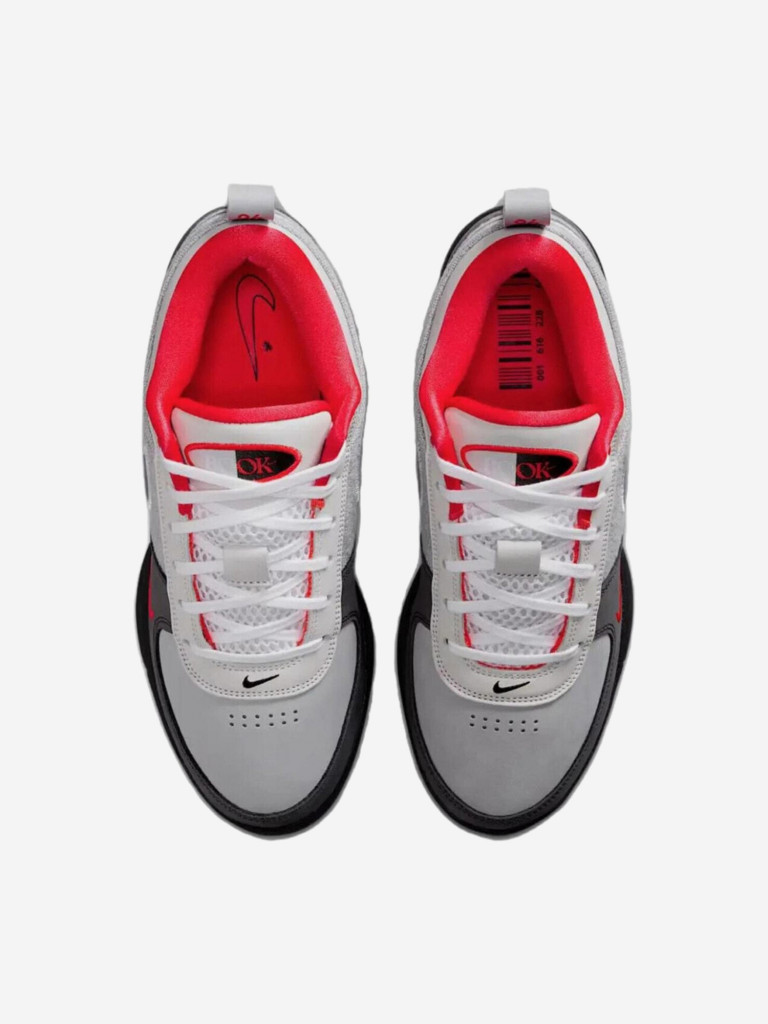 Кроссовки Nike Book 1