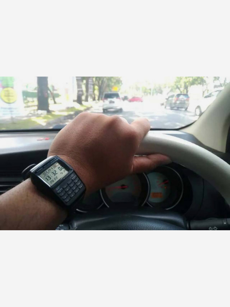 Наручные часы Casio DBC-32-1A