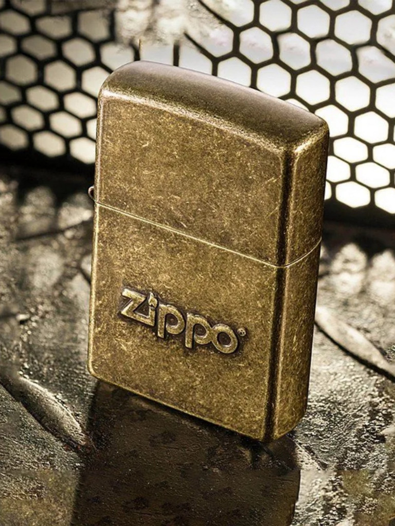 Зажигалка бензиновая ZIPPO 28994 Antique Stamp