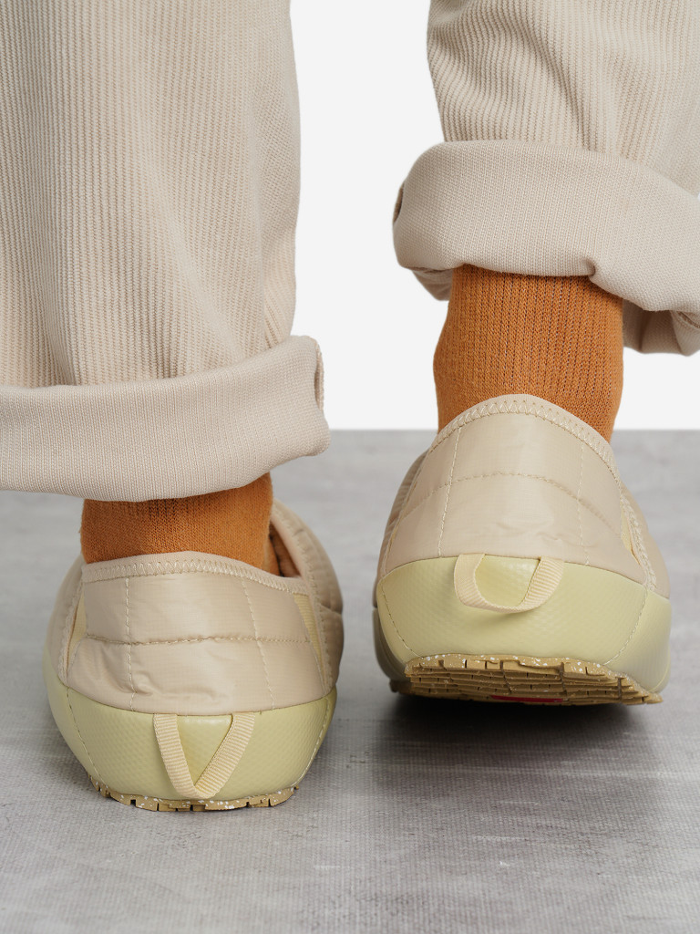 Слипоны утепленные женские The North Face Thermoball Traction Mule V