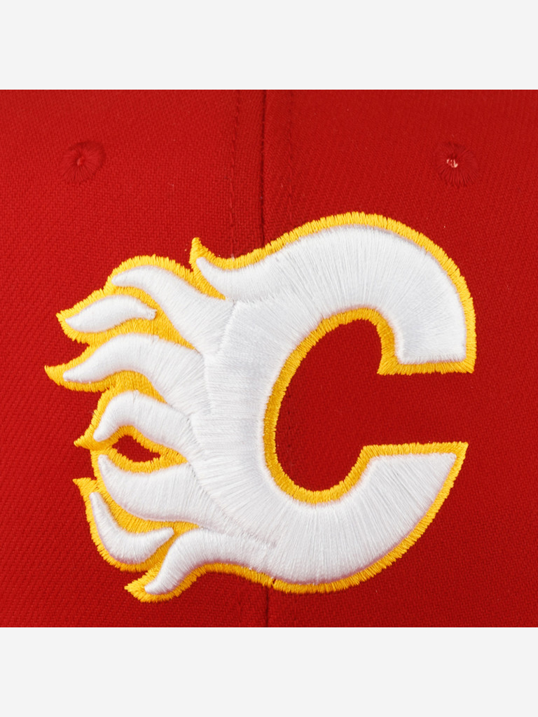 Бейсболка MITCHELL NESS HHSS5370-CFLYYPPPRED1 Calgary Flames NHL (красный)