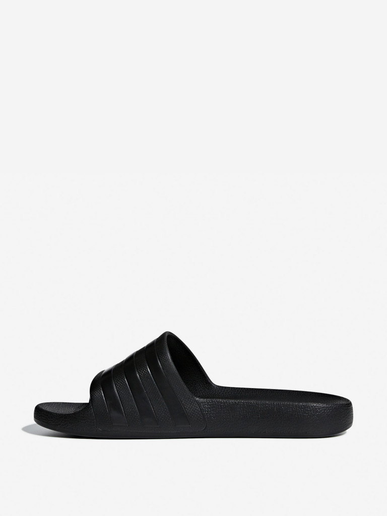 Adilette black hotsell