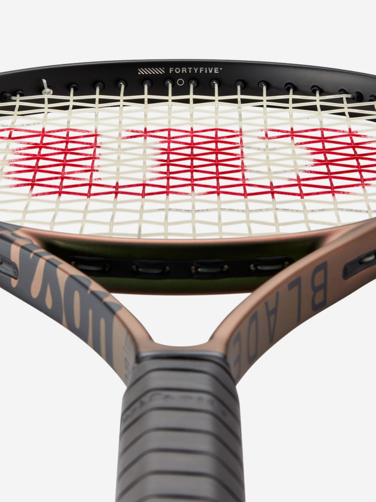Ракетка для большого тенниса Wilson Blade 98 18X20 V8.0 FRM 3 27"
