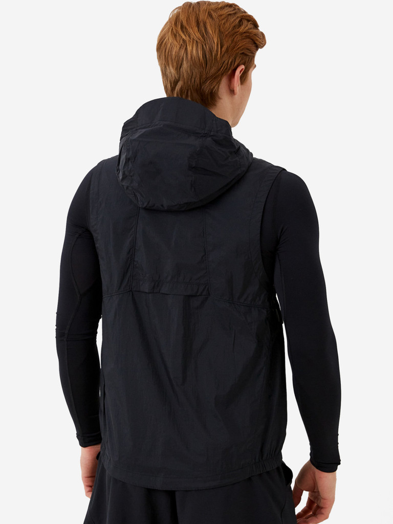 Жилет мужской UNDER ARMOUR Perpetual Vest-BLK
