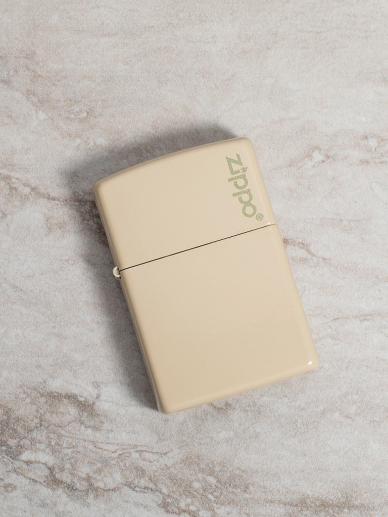 Зажигалка бензиновая ZIPPO 49453ZL Classic Logo Flat Sand