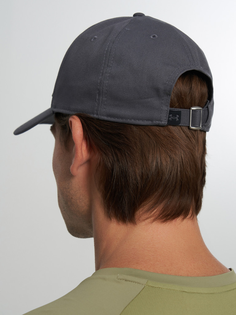 Бейсболка мужская Under Armour Essential