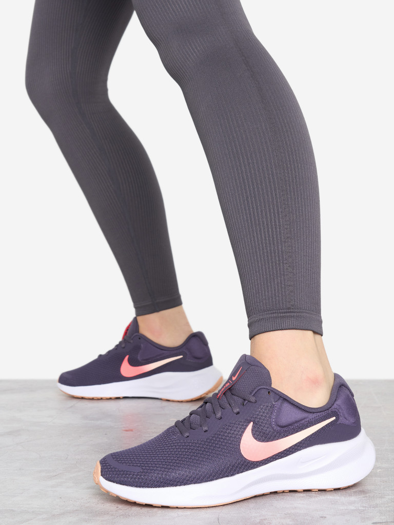 Кроссовки женские Nike Revolution 7