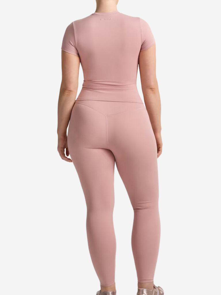 Футболка женская Nike SKIMS Matte