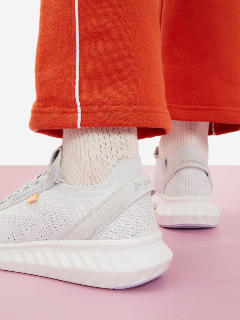 Кроссовки женские Demix Bitcrazy Knit