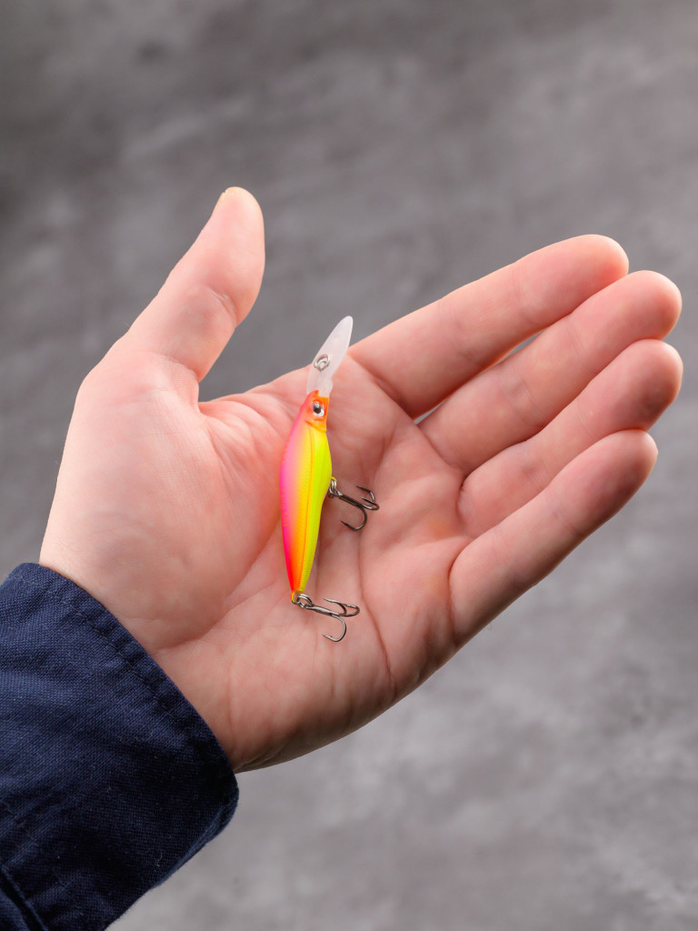 Воблер Akara Fang 50F минноу плавающий на окуня, голавля, форель 3,5гр A169