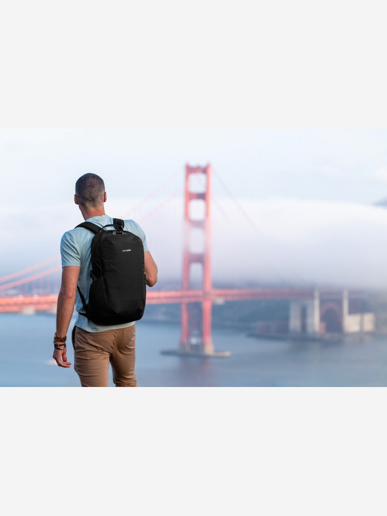 Рюкзак антивор Pacsafe V 24L Active, Black, 24 л.