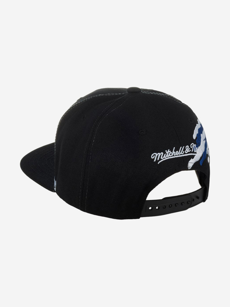 Бейсболка с прямым козырьком MITCHELL NESS 6HSSSH22087-TMLBLCK Toronto Maple Leafs NHL (черный)