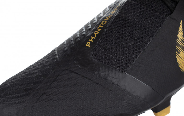 Бутсы мужские Nike Phantom Venom