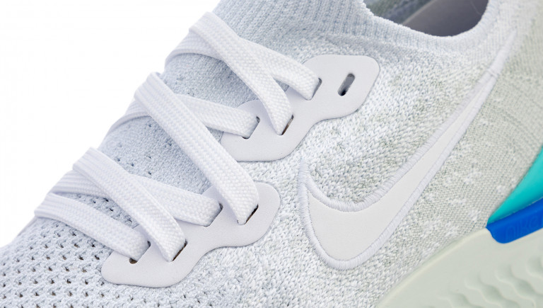Кроссовки женские Nike Epic React Flyknit 2