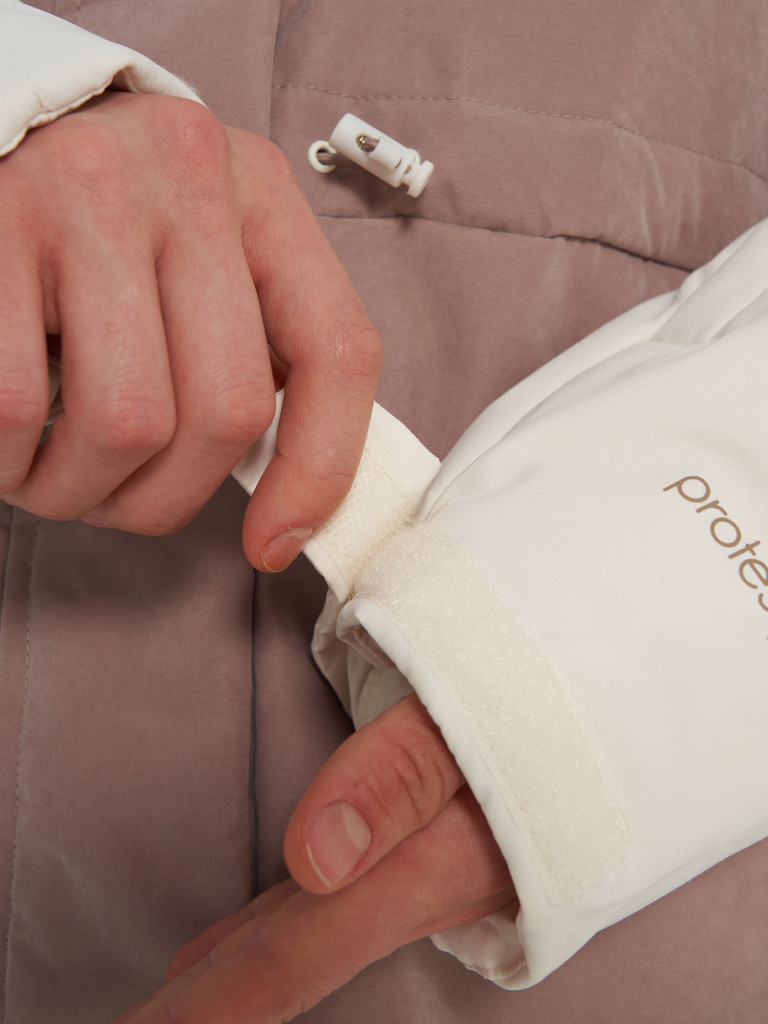 Куртка утепленная женская Protest