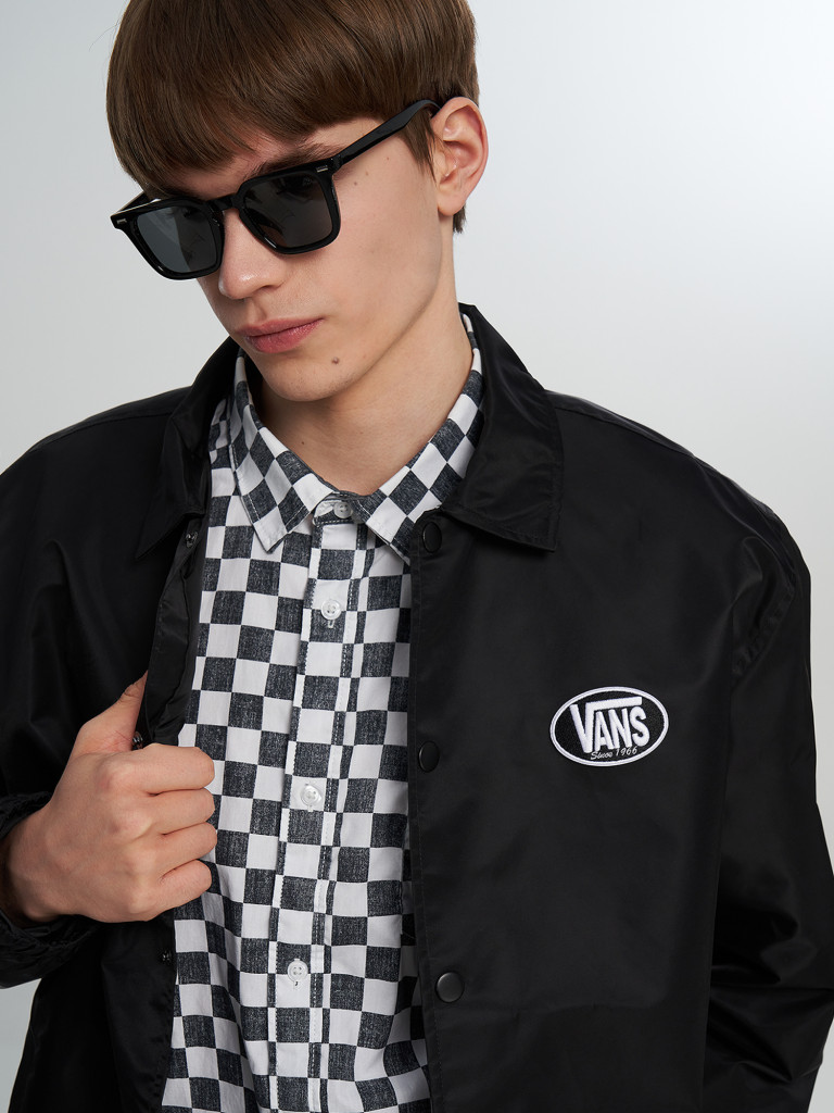 Легкая куртка мужская Vans Torrey Nylon Coaches 2.0