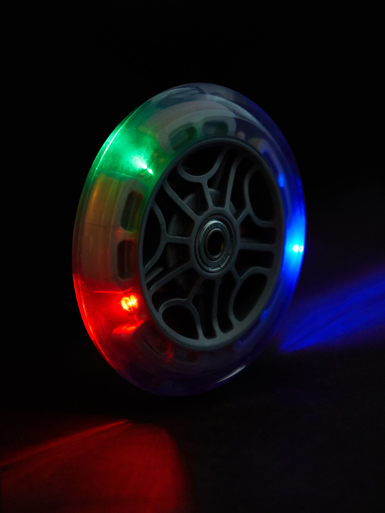 Самокат 3-х колесный детский Globber Primo Foldable Lights