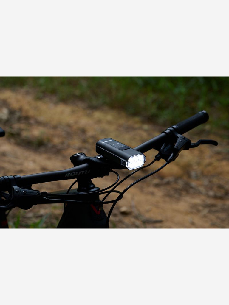 Велофара Moon Rigel Enduro 2600 люмен, 6 диодов, 8 режимов, USB-C