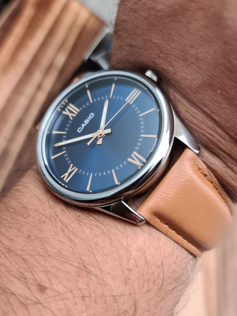 Наручные часы CASIO