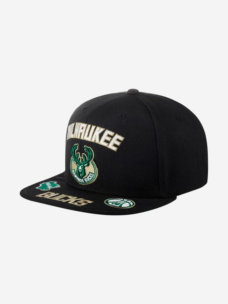 Бейсболка с прямым козырьком MITCHELL NESS HHSS2998-MBUYYPPPBLCK Milwaukee Bucks NBA