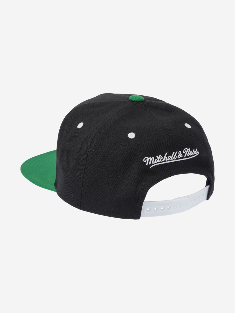Бейсболка с прямым козырьком MITCHELL NESS HS11183-BCEBLCK Boston Celtics NBA (черный)