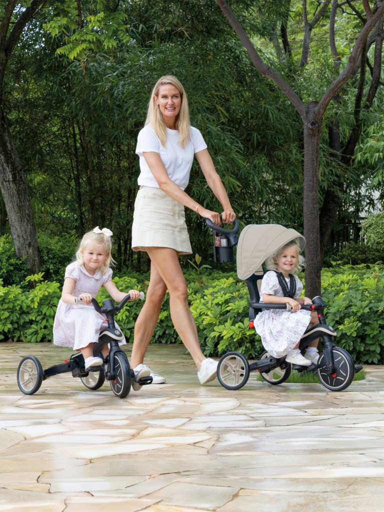 Трехколесный велосипед-беговел Globber EXPLORER TRIKE FOLDABLE (4в1)