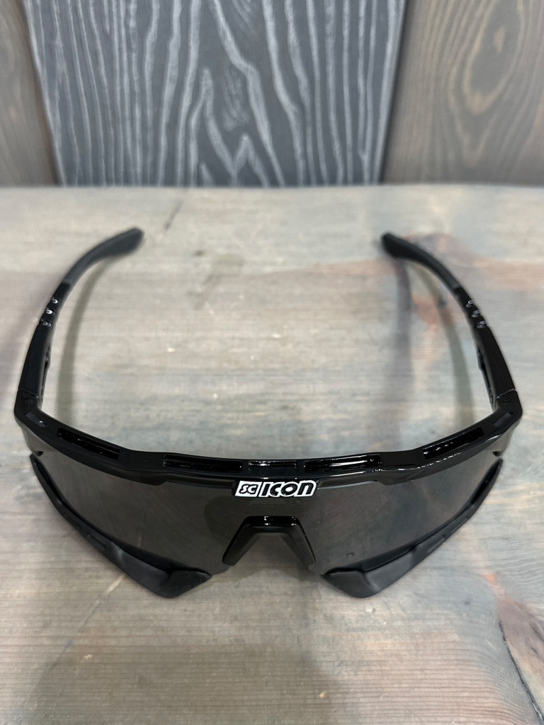 Очки спортивные Scicon AeroShade XL оправа Black Gloss линза SCNPP Multimirror Silver