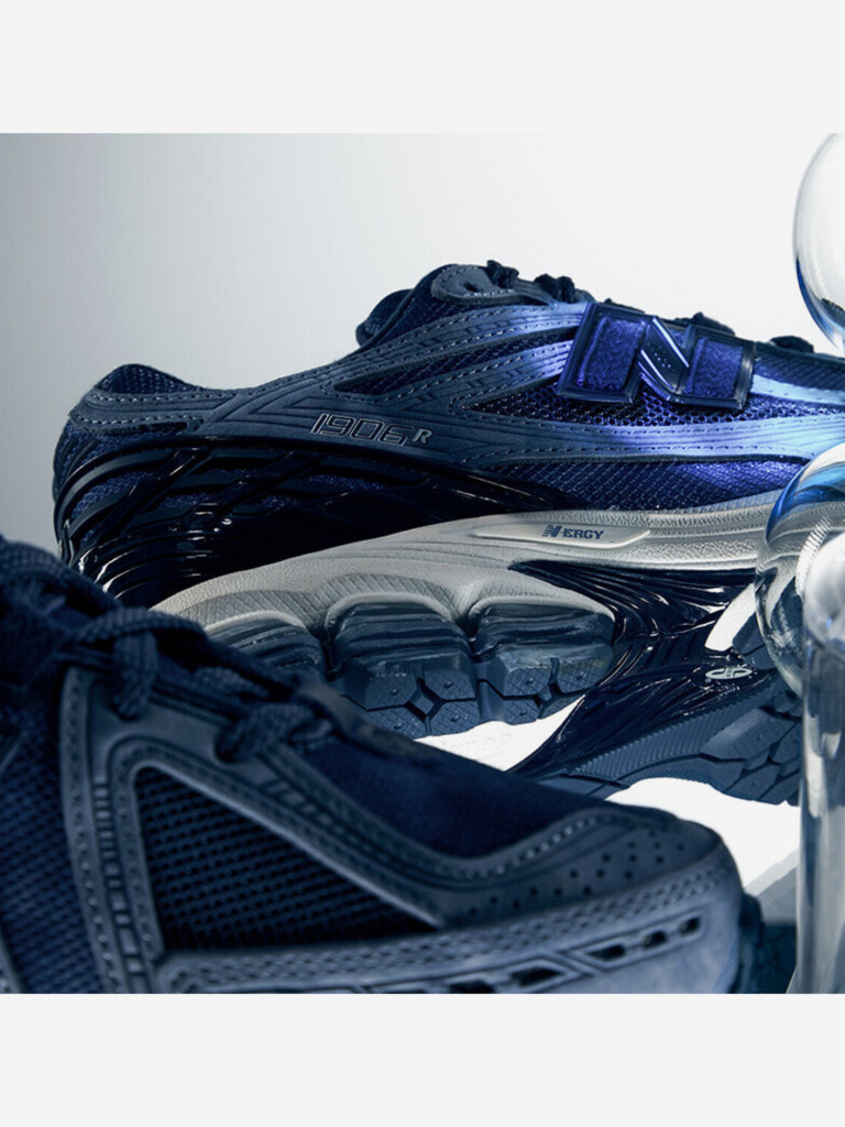 Кроссовки мужские New Balance 1906R