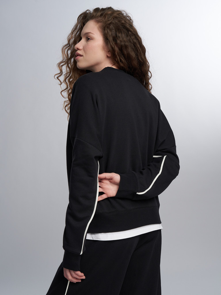 Свитшот женский adidas