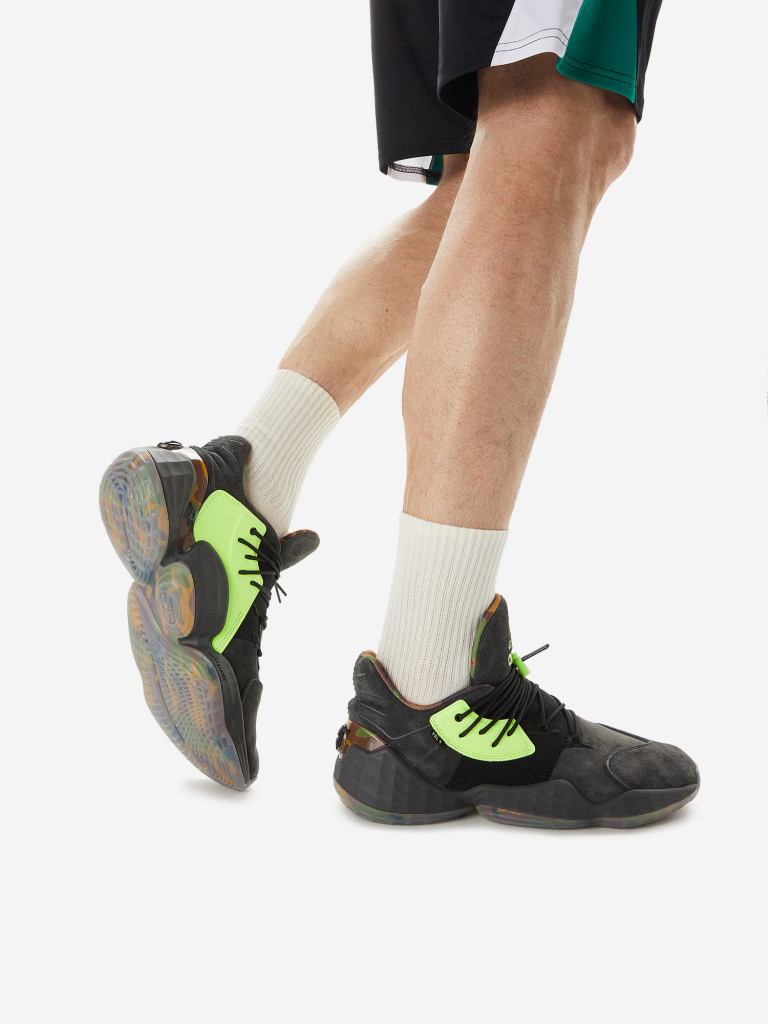 Кроссовки мужские adidas Harden Vol. 4 - Daniel Patrick