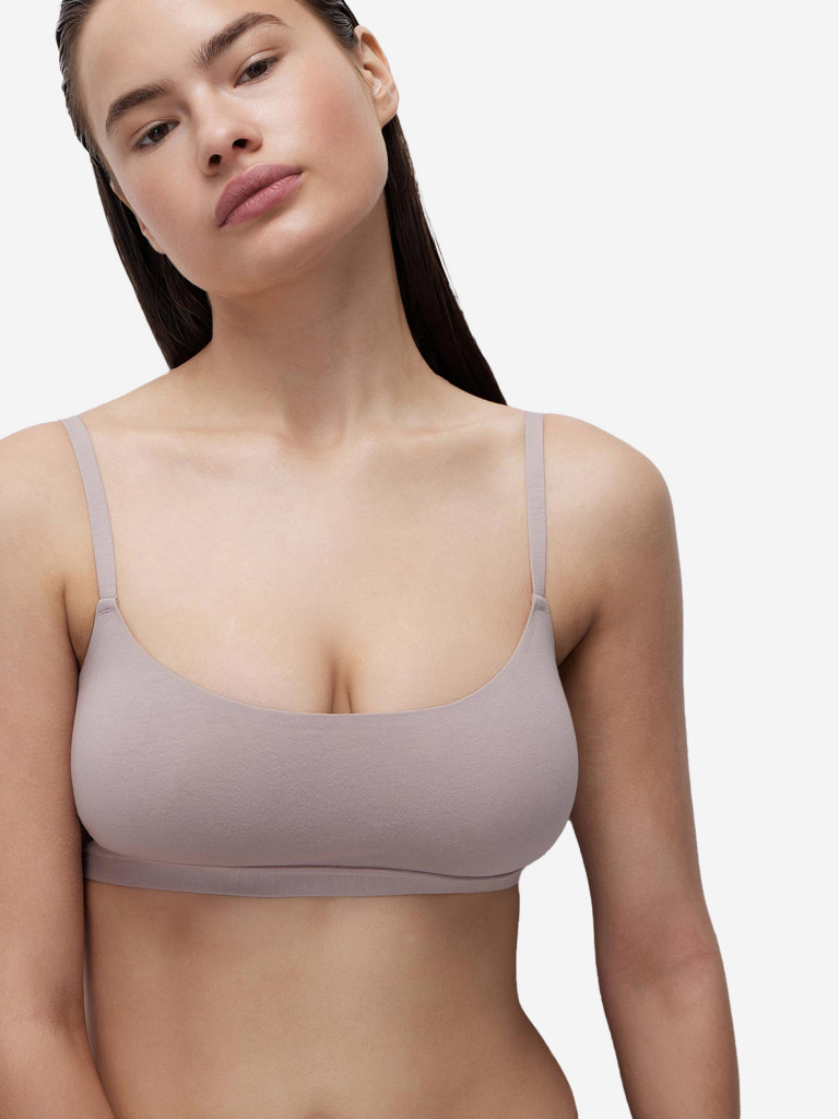 Топ на тонких бретелях belle you