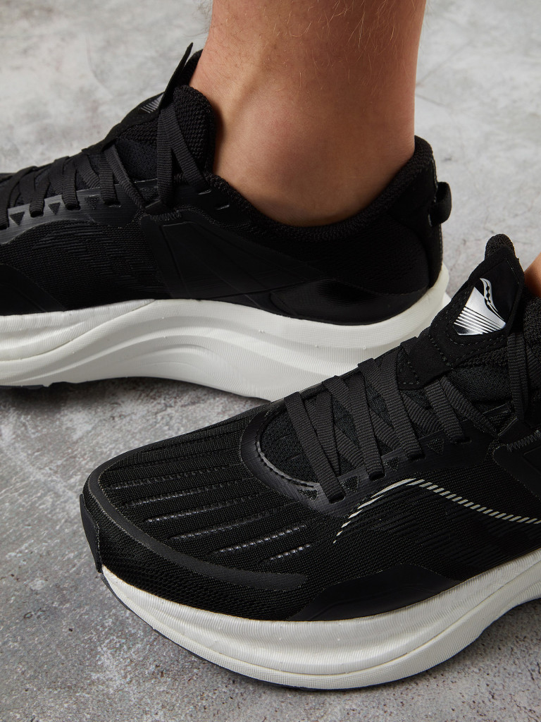 Кроссовки мужские Saucony Tempus