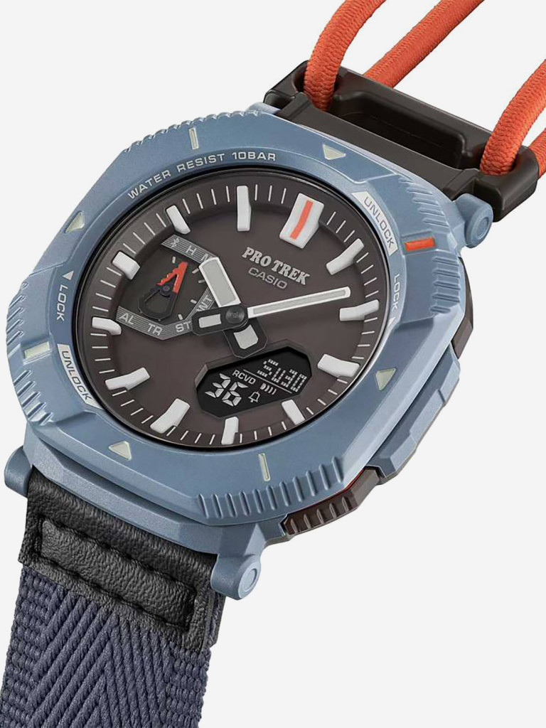 Спортивные часы CASIO PRO TREK PRJ-B001B-2E
