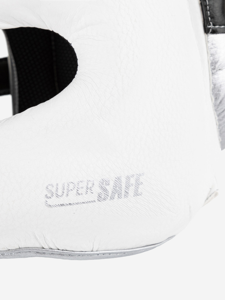 Шлем для единоборств с бампером Clinch Face Guard бело-серебристый
