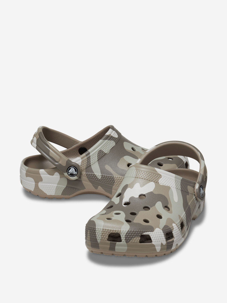 Camo crocs best sale