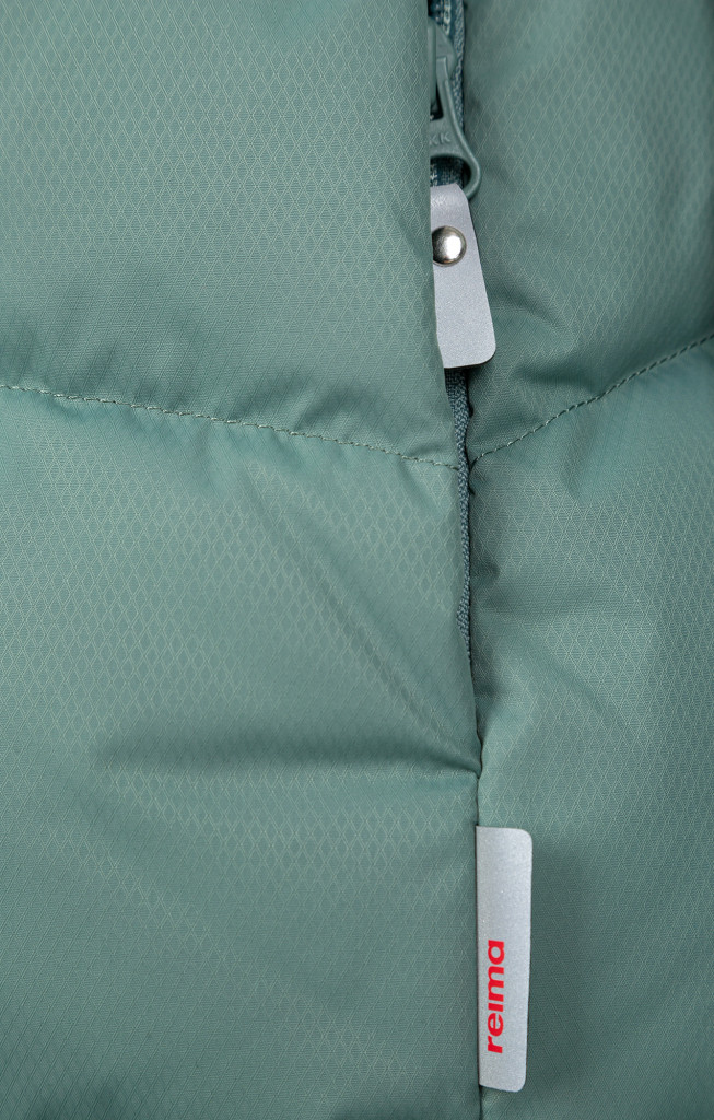 Пуховик для девочек Reima Ahde