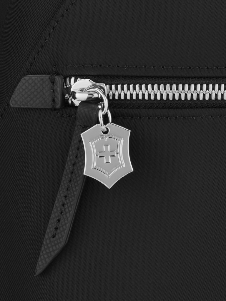 Рюкзак городской VICTORINOX Victoria Signature Compact Backpack с отделением для ноутбука 14”