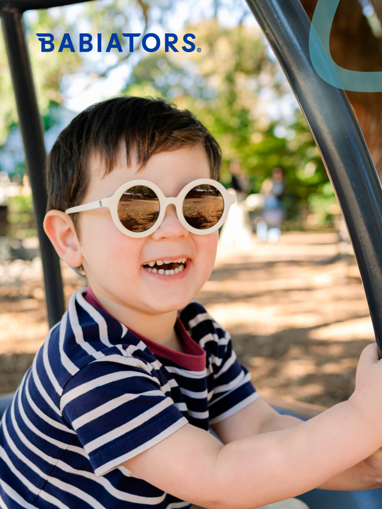 Детские солнцезащитные очки Round (6+) с мягким чехлом