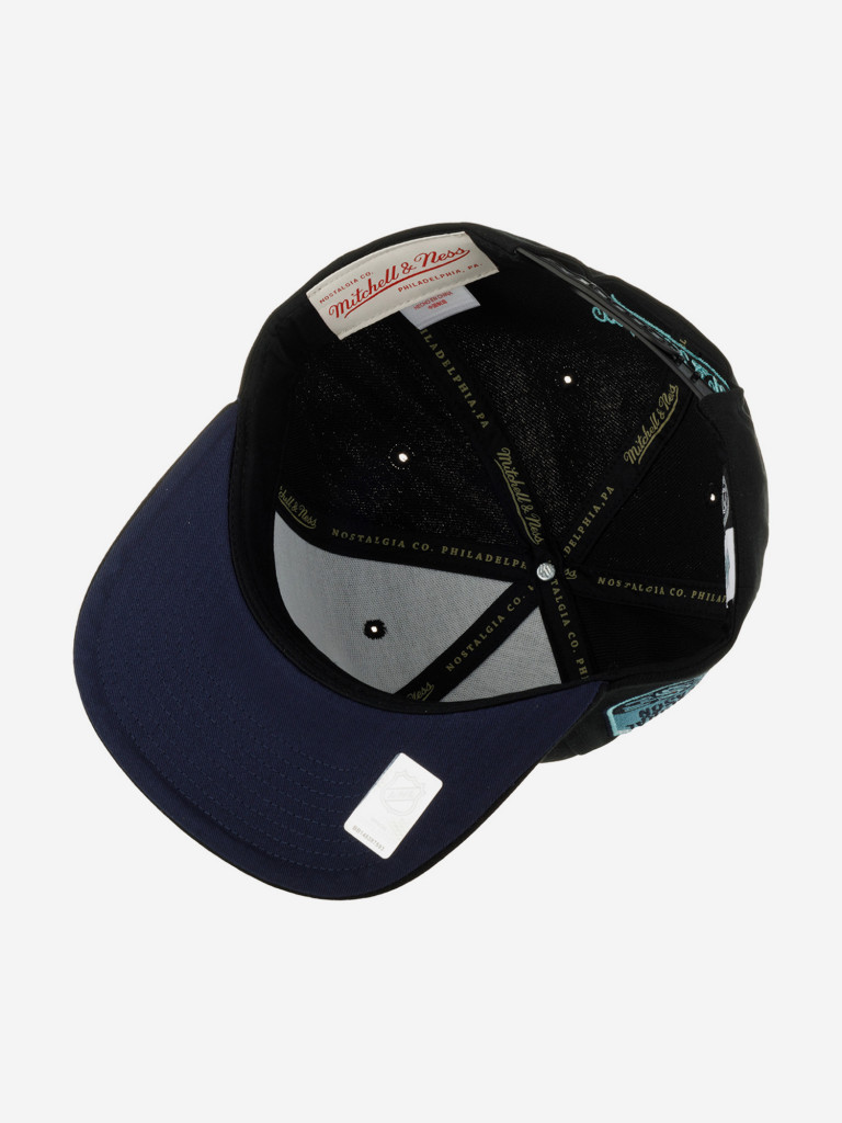 Бейсболка с прямым козырьком MITCHELL NESS HHSS6085-SKRYYPPPBLCK Seattle Kraken NHL (черный)