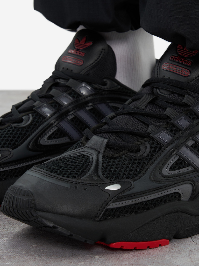 Кроссовки мужские adidas Ozmillen