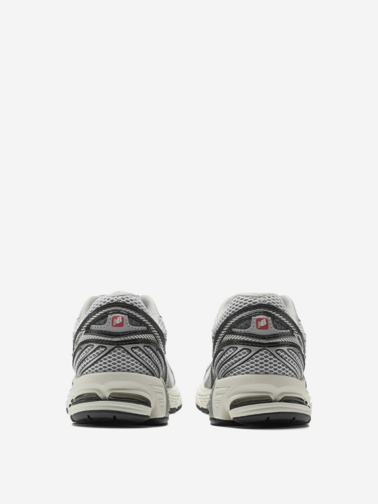 Кроссовки New Balance 860 V2