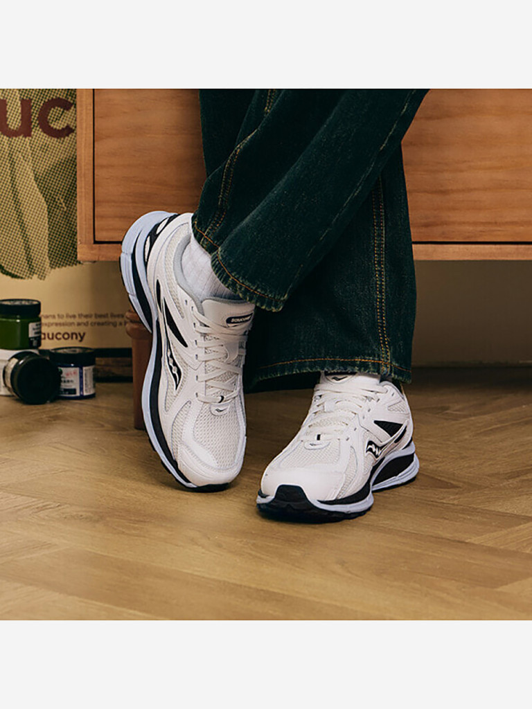 Кроссовки Saucony Kinvara 4