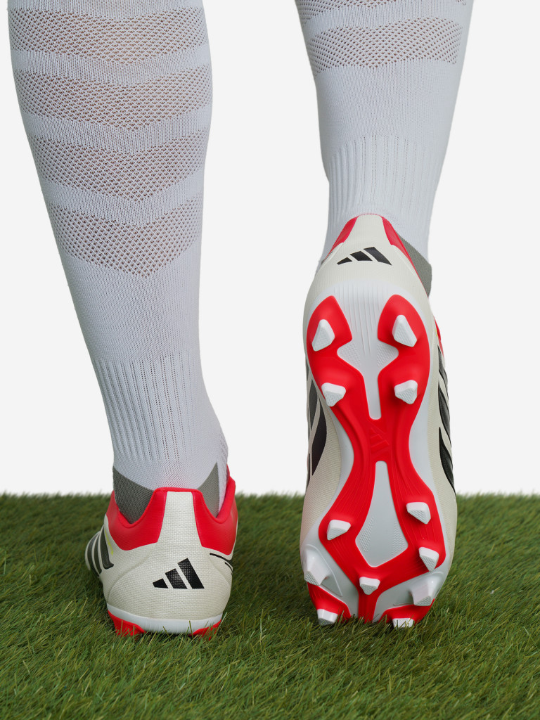 Бутсы мужские adidas Predator Club Fg/Mg