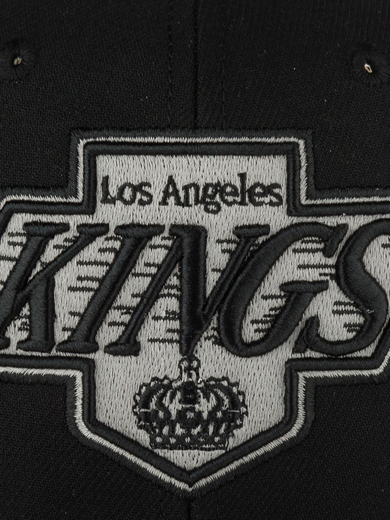 Бейсболка MITCHELL NESS HP7975-LAKBLCK Los Angeles Kings NHL (черный)