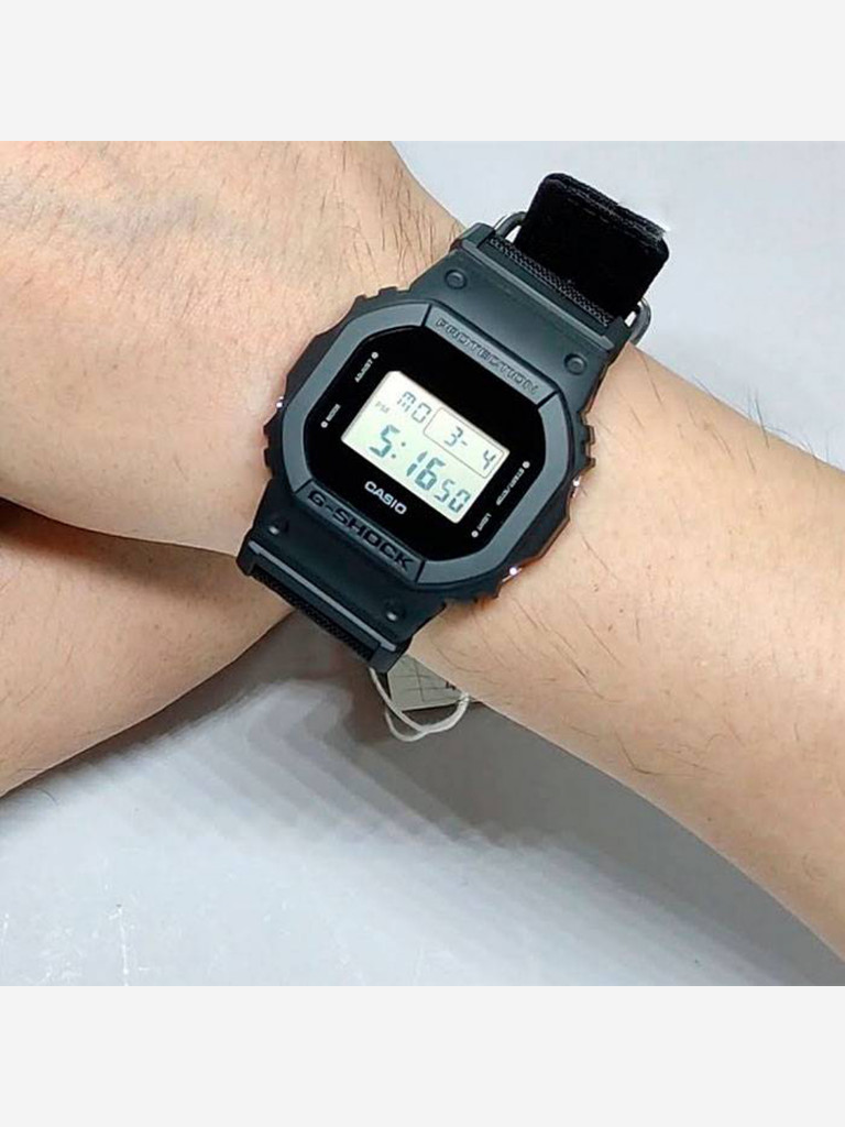 Спортивные часы CASIO G-SHOCK DW-5600BCE-1E