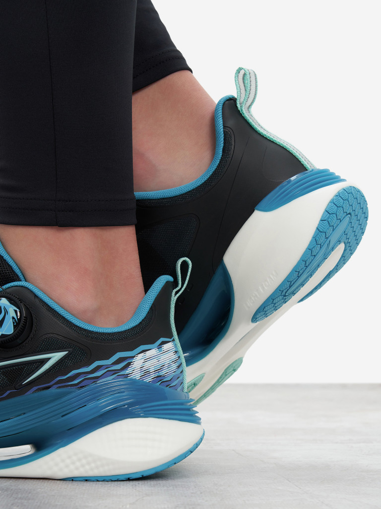 Кроссовки для мальчиков Li-Ning